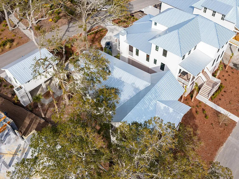 8308 Jack Island Dr — Photo 25