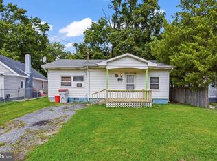 402 Rosewood Ave, Vineland, NJ 08360