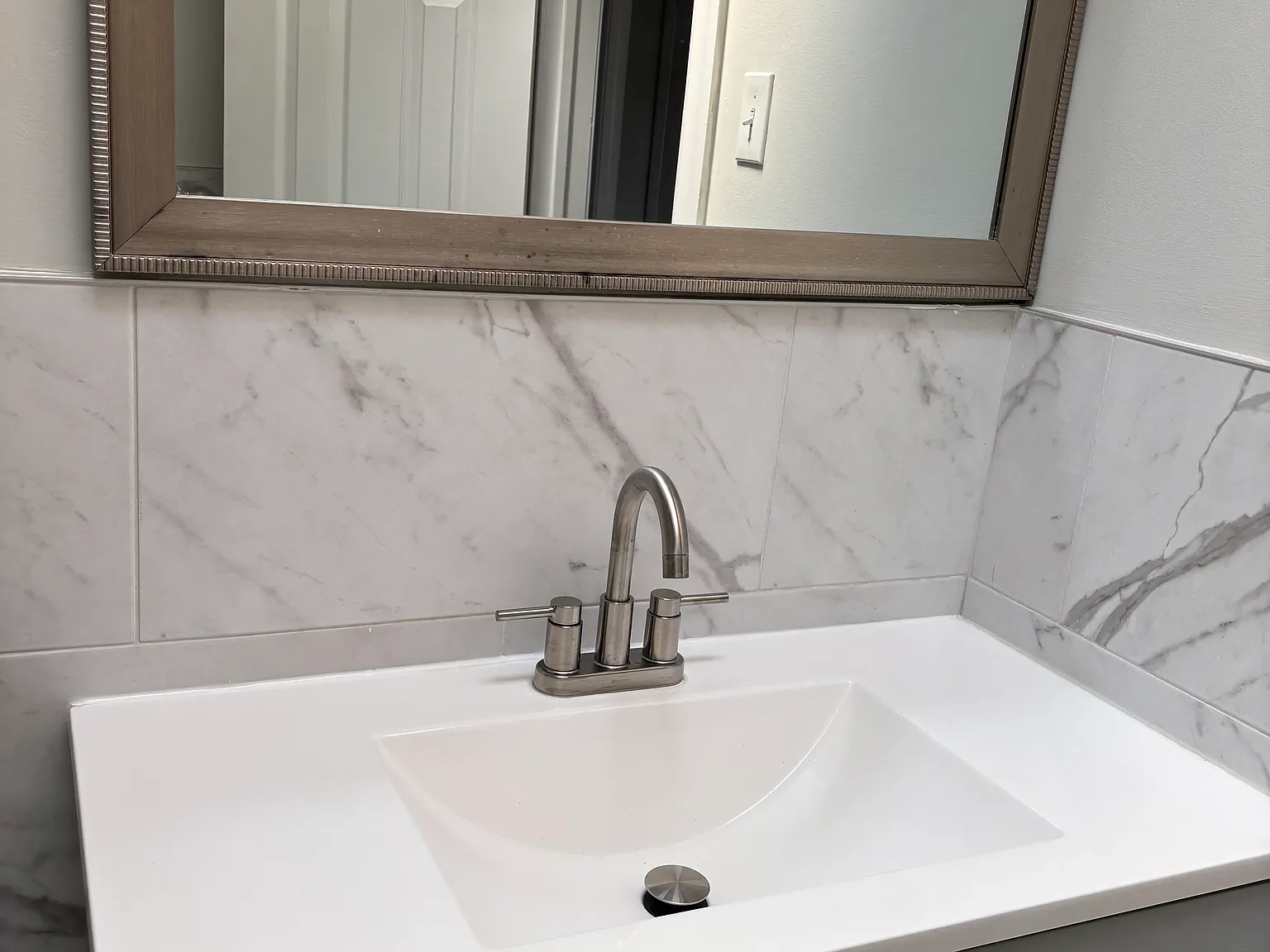 6417 Eastwood St — Photo 2