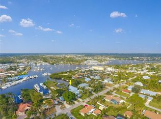 4660 SE Robertson Rd, Stuart, FL 34997