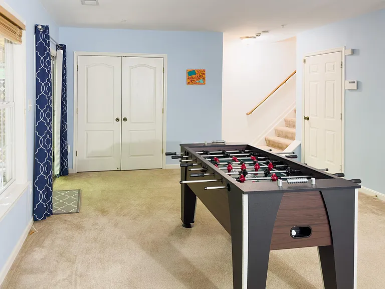 2029 Ashleigh Woods Ct — Photo 31