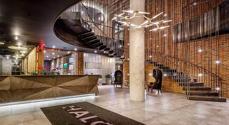 Rented by The KCI Group | media 103