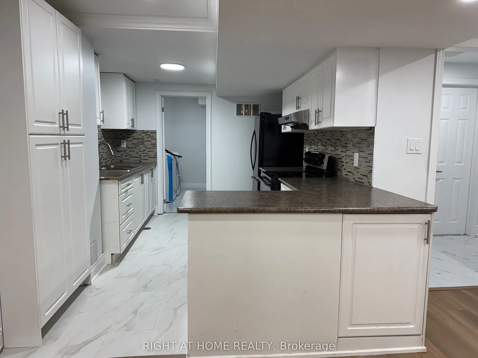 2 bed, $2,200 — Photo 2