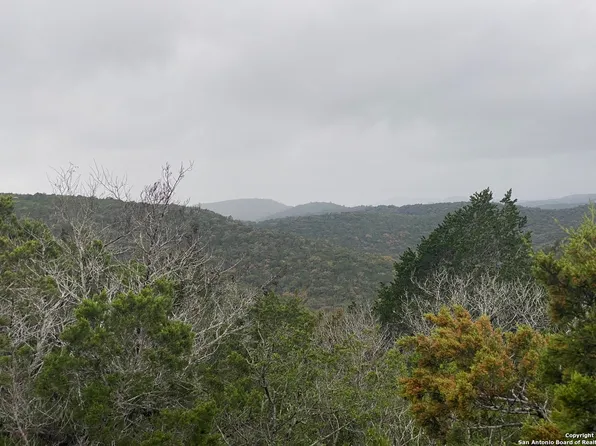 1595 Rim Rock Rd, Camp Wood, TX 78833