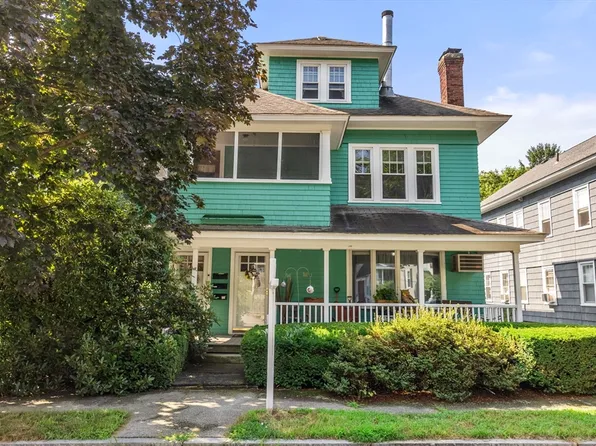 4 Belvidere Ave, Worcester, MA 01605