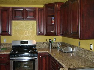 27817 Cobblestone Ct, Highland, CA 92346