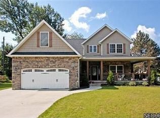 19905 Parklane Dr, Rocky River, OH 44116