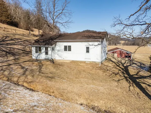 26876 County Rd N, Hillpoint, WI 53937