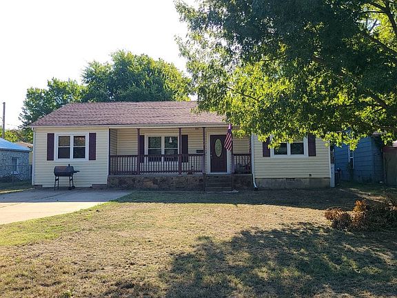 3rd image of 502 S 13th St