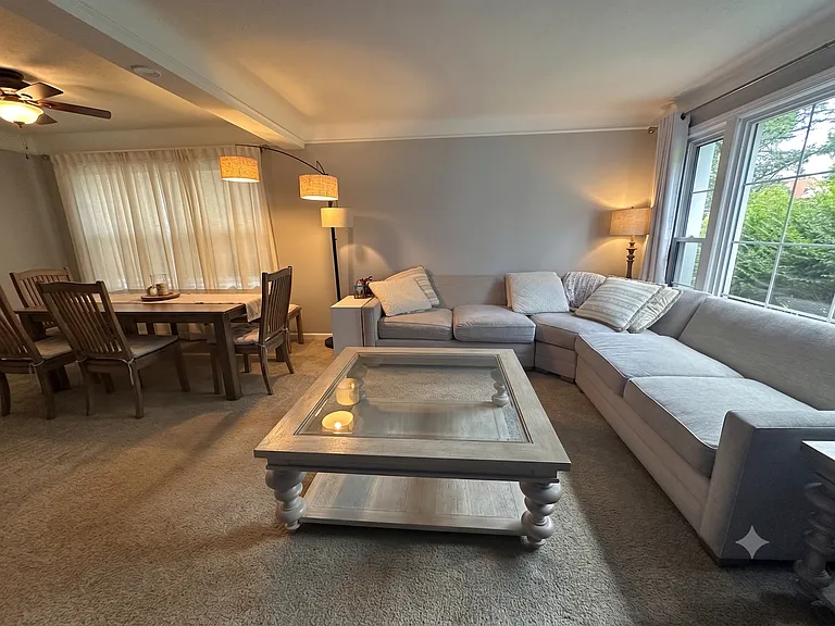 20316 Scottsdale Blvd #20316 — Photo 2
