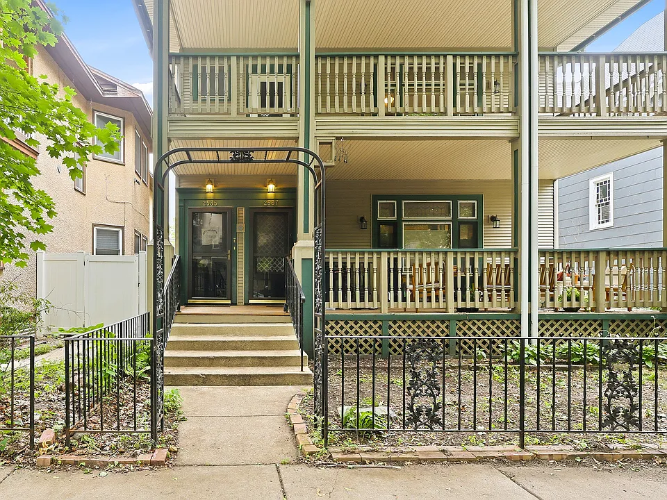 2535 - 2537 Aldrich Avenue South - 1