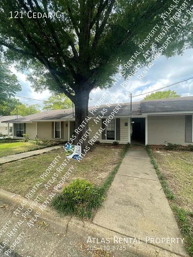 New Listing! 121 Cedar Ct Wetumpka, AL 36092 — Photo 2