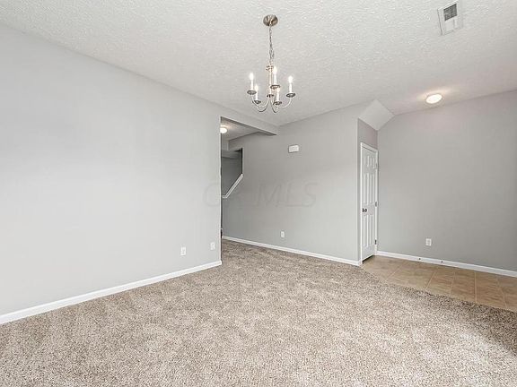 3rd image of 1431 Galway Bend Dr N