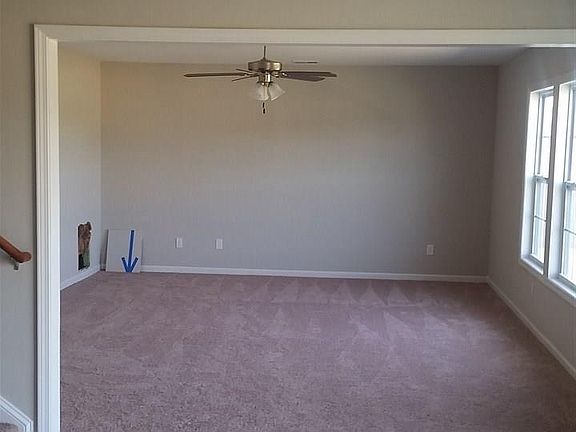 3rd image of 1229 Purple Martin Dr Lot 17