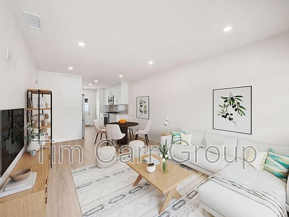 5th image of 1803 Clay St