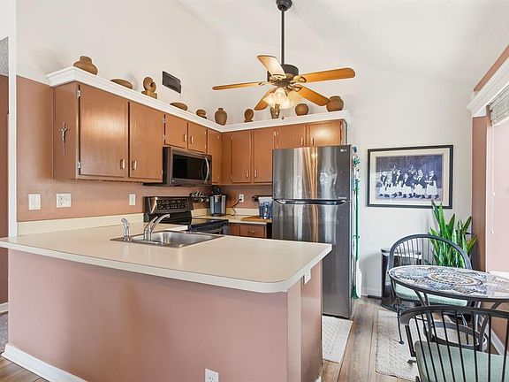 5th image of 2696 Rae Ct