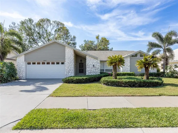 5047 Southern Pine Cir, Venice, FL 34293