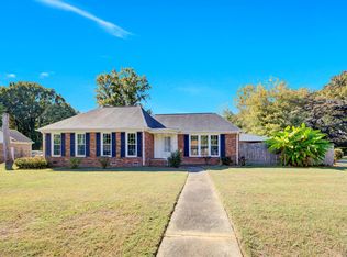 5800 Pepperhill Rd, Charlotte, NC 28212