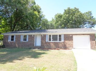 214 Columbia Dr, Ladson, SC 29456