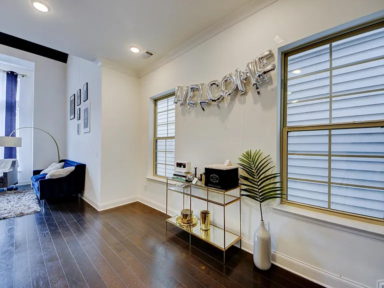 1125 Kirkland Cir — Photo 30