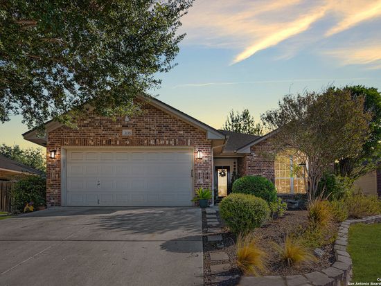 2135 Bentwood, New Braunfels, TX 78130