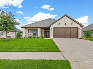3140 Arbor View Dr, Burleson, TX 76028