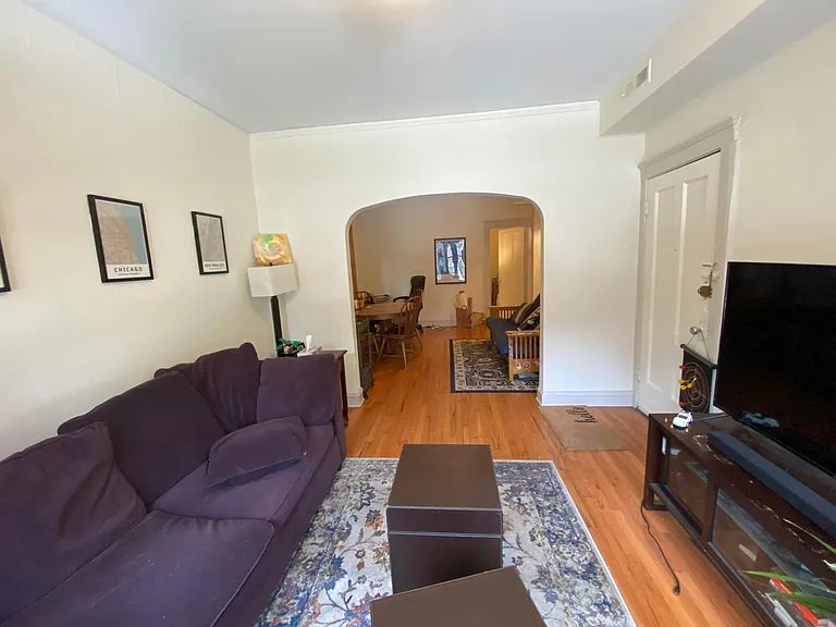 852 W Diversey Pkwy #2F — Photo 4