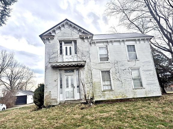 4th image of 3308 Camargo Rd