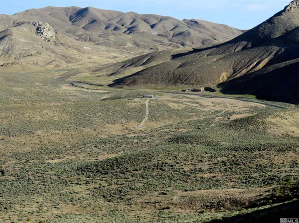 2 Coal Canyon Rd, Lovelock, NV 89419