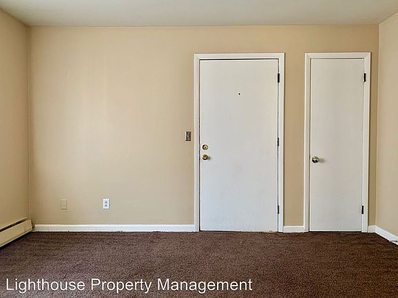 3rd image of 3253 Charlesgate Ave SW APT B
