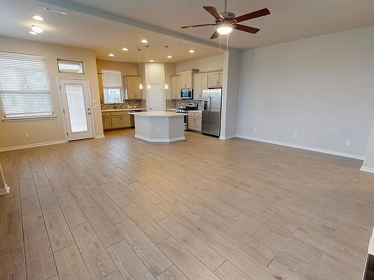2313 Dillon Pond Ln #B — Photo 8