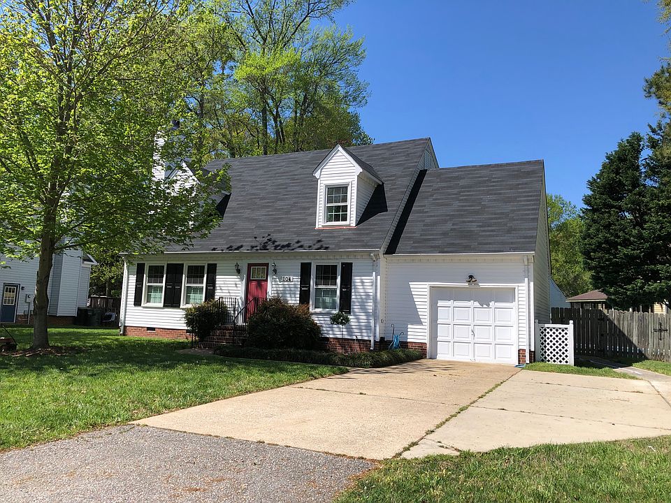 1st image of 104 Leslie Ln