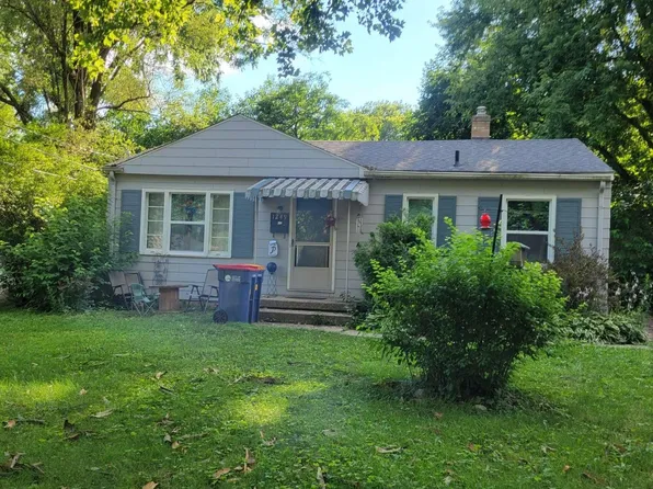 1249 Eastern Pl NE, Grand Rapids, MI 49505
