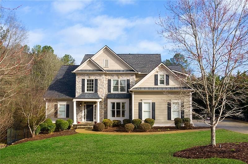 1st image of 202 Glenrise Ct