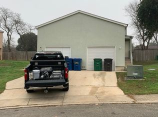 11246 Center Point Rd, San Antonio, TX 78233