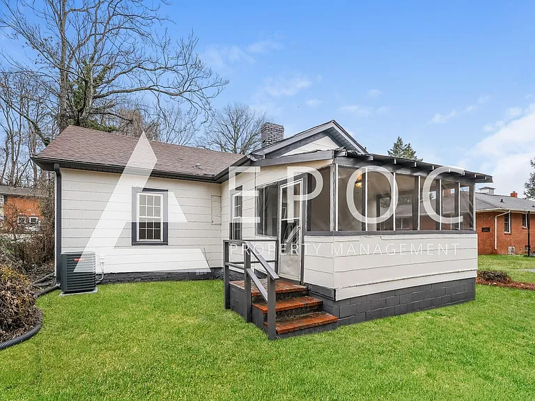 152 Westdale Ave NW — Photo 13