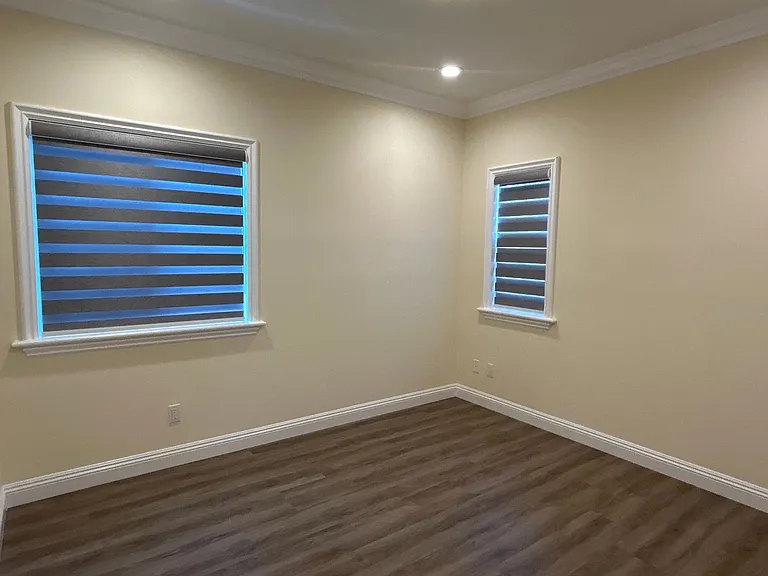 5552 Welland Ave — Photo 12