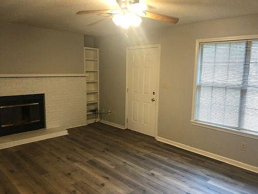 2nd image of 722B Robindale Dr
