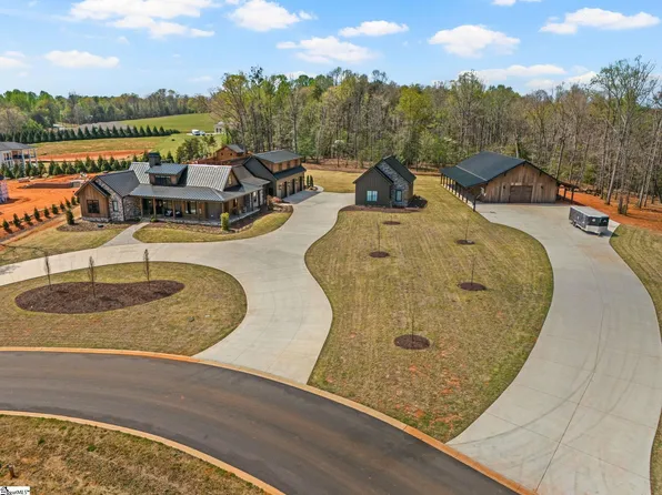 109 Maria Ln, Greer, SC 29651