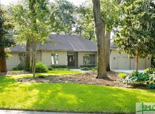 2 Greatcoat Ln, Savannah, GA 31411
