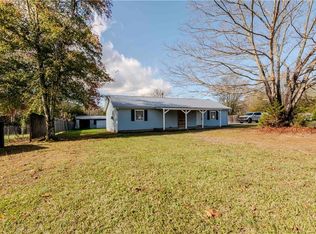 240 Mountain View Dr SE, Calhoun, GA 30701