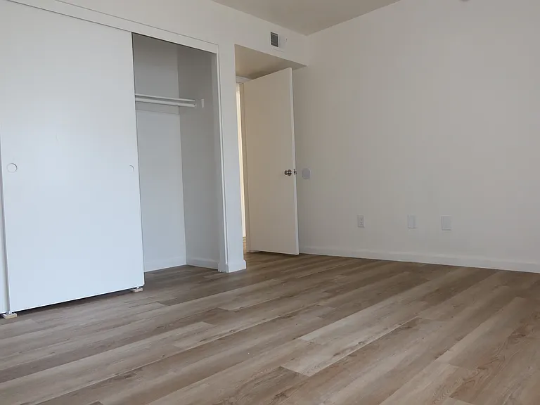 14151 Flower St — Photo 11