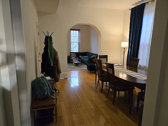 5th image of 1248 N Maplewood Ave APT 2