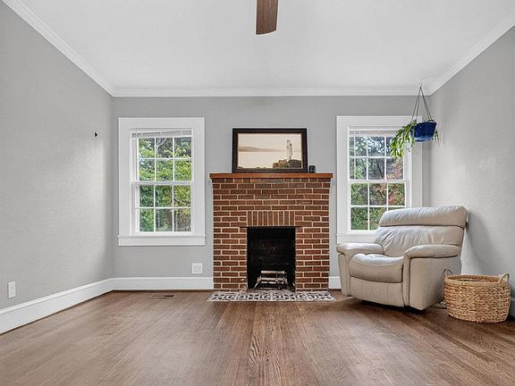 5th image of 1315 Tillison Rd