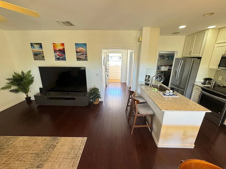 92-1214 Olani St #UPSTAIRS — Photo 35