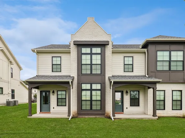 14144 Wilden Dr, Urbandale, IA 50323