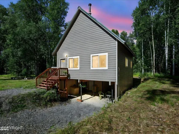 16285 E Nosey Ave, Talkeetna, AK 99676