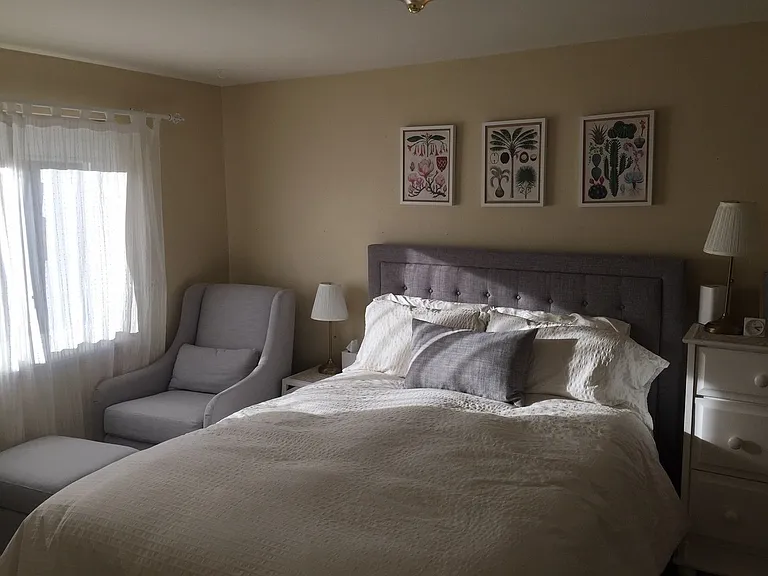 Lakecrest — Photo 14
