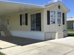 3831 Quaker Ridge St, Zephyrhills, FL 33542