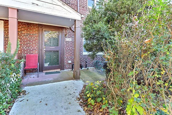 Sold by Keller Williams Realty Landmark | media 2